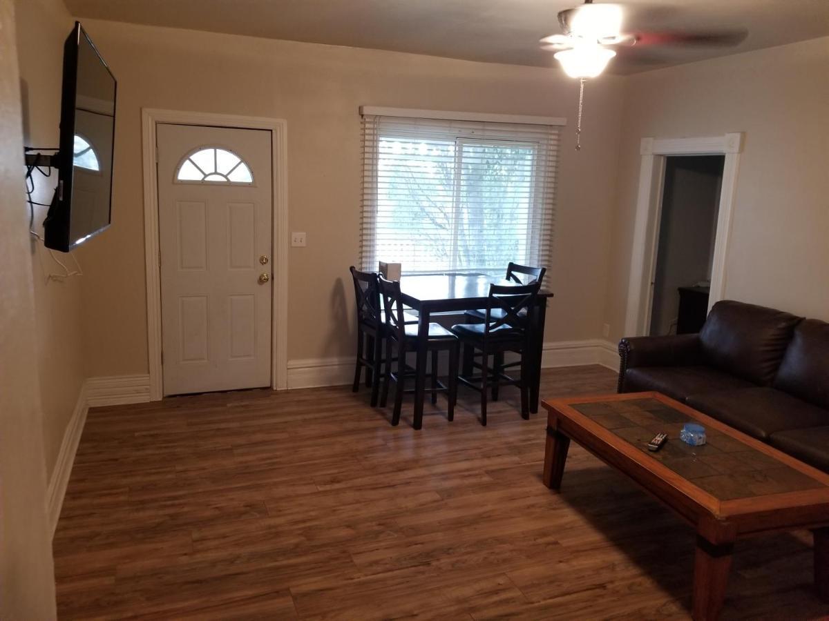 샤이엔 500/502 W 23Rd St 빌라 외부 사진